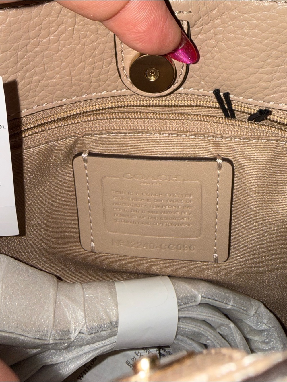 NWT COACH Mini Dempsey Tote 22 Signature Jacquard. Soft Gold/Khaki/Pink/Goldtone - Picture 11 of 13
